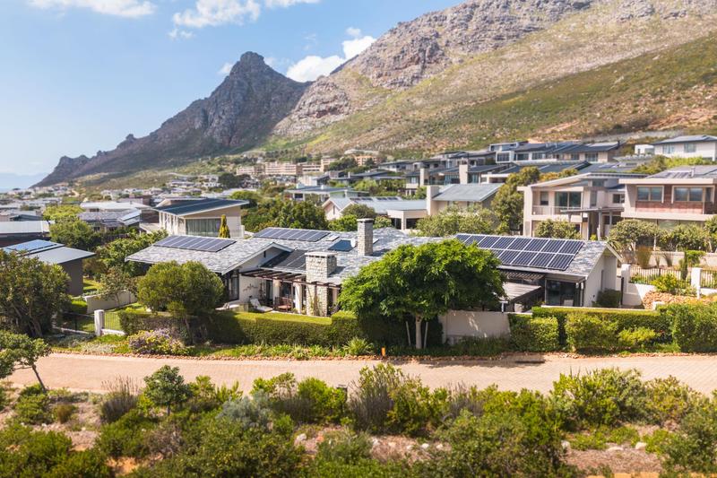3 Bedroom Property for Sale in Stonehurst Mountain Estate Western Cape